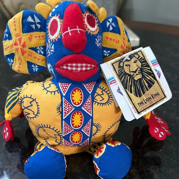 Lion King Plush Toy with Stripes - Picture 6 of 16